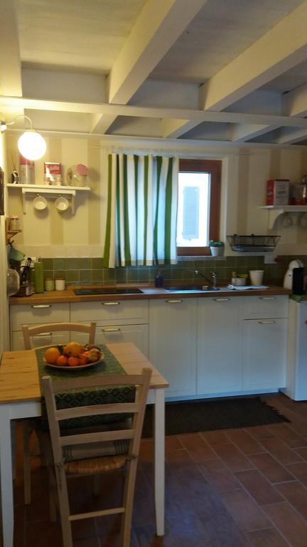 Il Pettirosso B&B Certosa di Pavia Δωμάτιο φωτογραφία