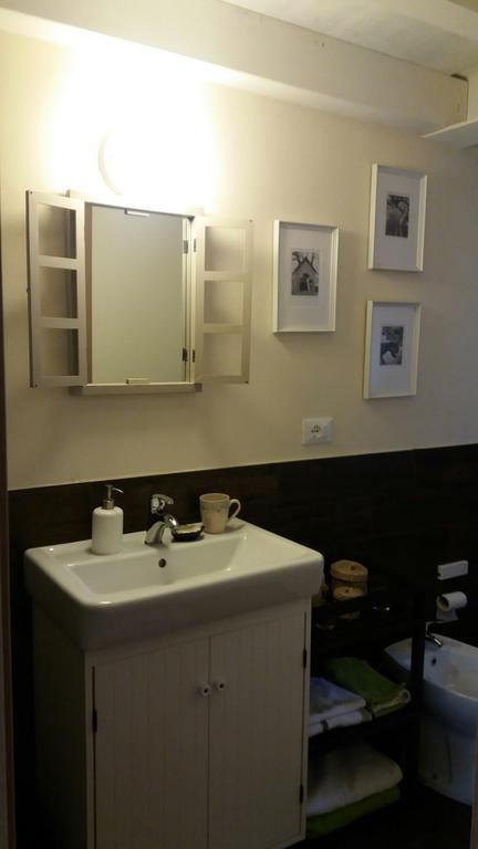 Il Pettirosso B&B Certosa di Pavia Δωμάτιο φωτογραφία